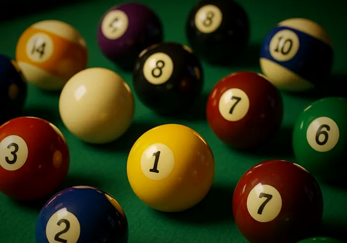 Pool Ball Size and Weight: Regulation Specs by Game